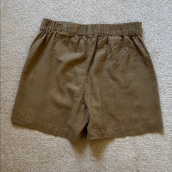 Banana Republic Factory Black and Tan Women's Linen Blend Shorts - Picture 8 of 10
